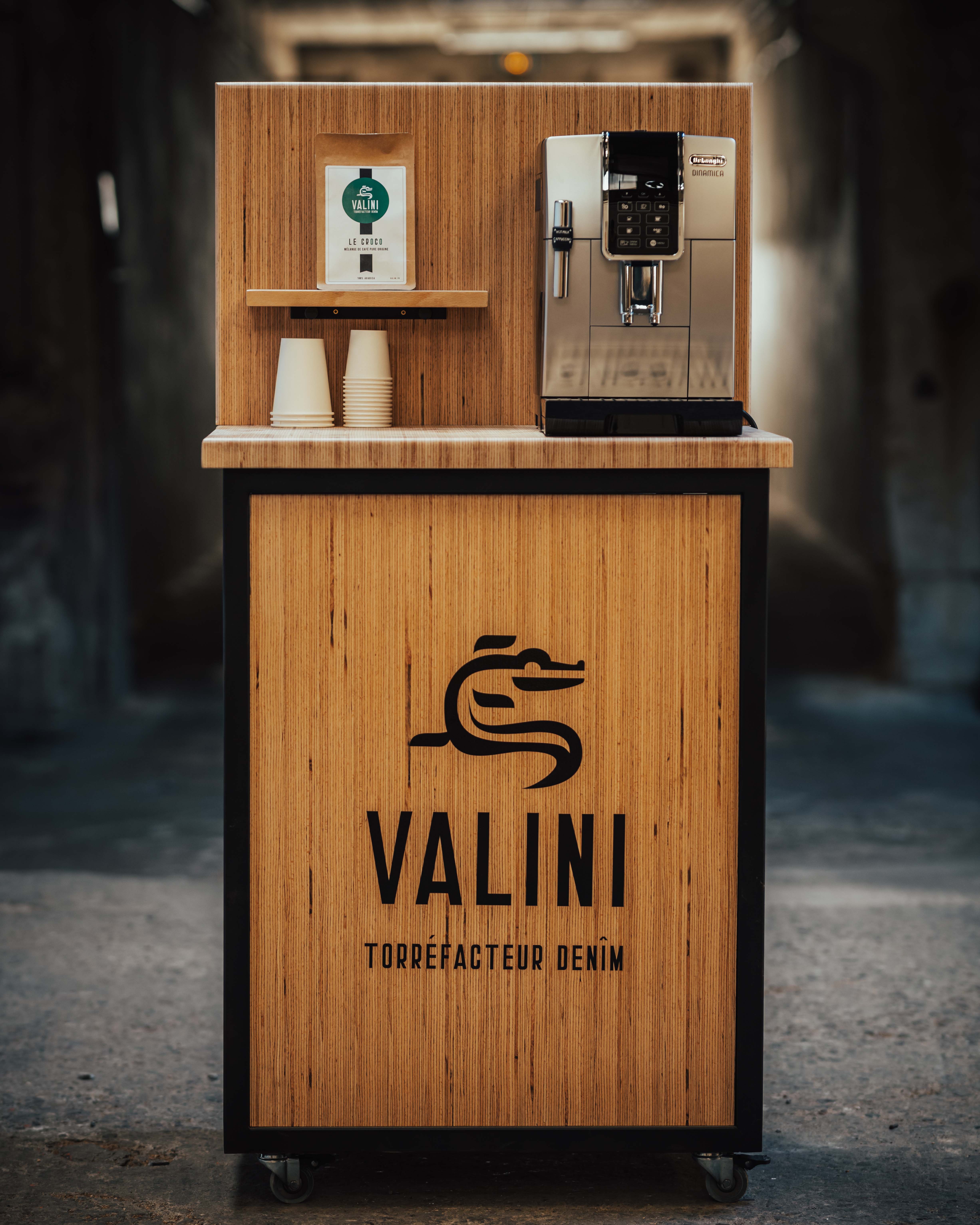 machine à café avec meuble valini